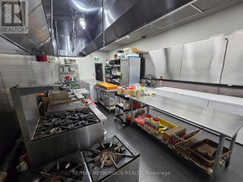 108 - 2377 HIGHWAY 2 Clarington (Bowmanville) Ontario photo 15