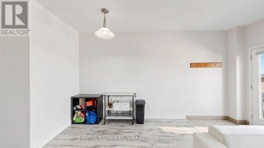 19 BOOT TERRACE Toronto (York University Heights) Ontario photo 19