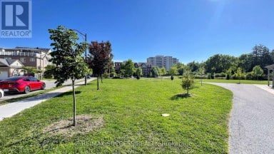 19 BOOT TERRACE Toronto (York University Heights) Ontario photo 49