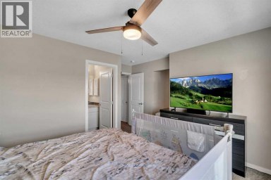147 Copperstone Park SE Calgary Alberta photo 18