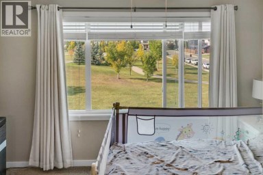 147 Copperstone Park SE Calgary Alberta photo 19