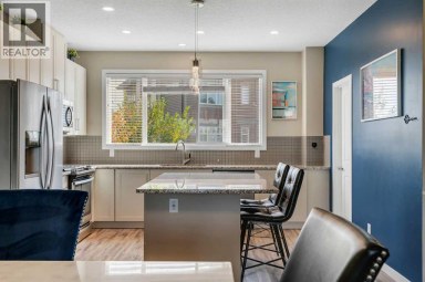 147 Copperstone Park SE Calgary Alberta photo 7