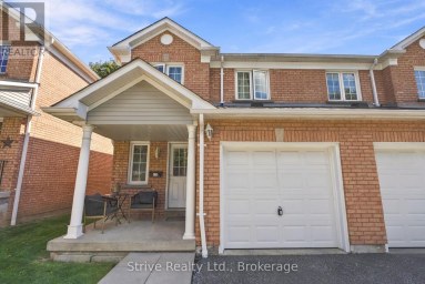 174 - 10 BASSETT BOULEVARD E Whitby (Pringle Creek) Ontario photo 1