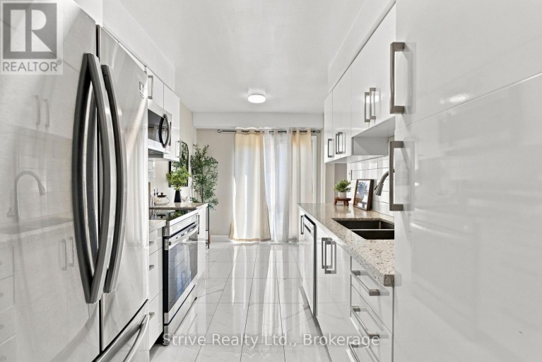 174 - 10 BASSETT BOULEVARD E, Whitby (Pringle Creek), Ontario, L1N9C7