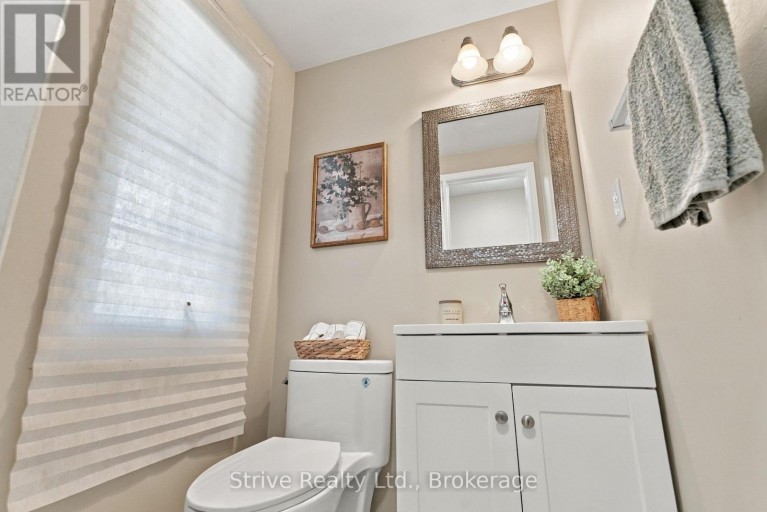 174 - 10 BASSETT BOULEVARD E, Whitby (Pringle Creek), Ontario, L1N9C7