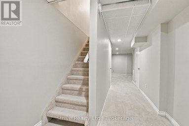 174 - 10 BASSETT BOULEVARD E Whitby (Pringle Creek) Ontario photo 29