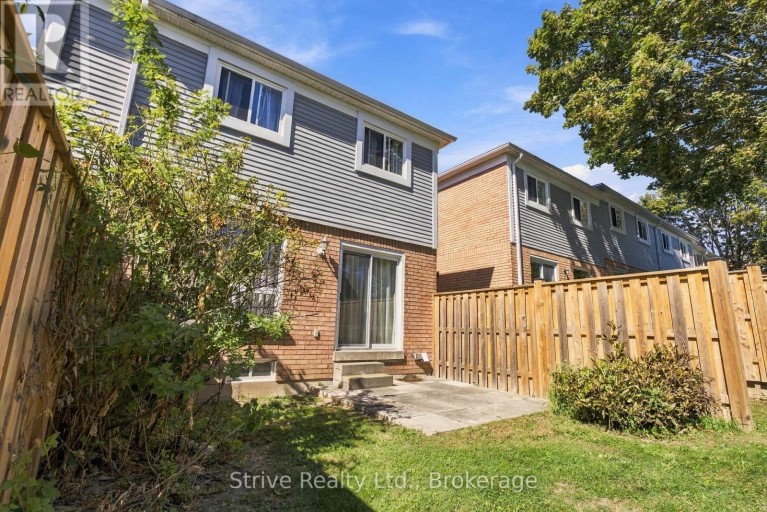174 - 10 BASSETT BOULEVARD E, Whitby (Pringle Creek), Ontario, L1N9C7