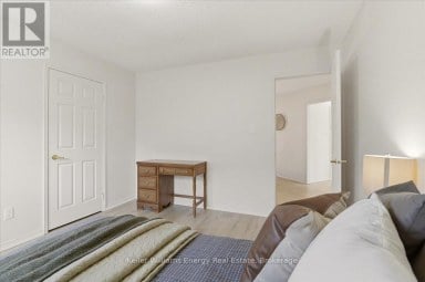 70 WILLOWBROOK DRIVE Whitby (Pringle Creek) Ontario photo 28