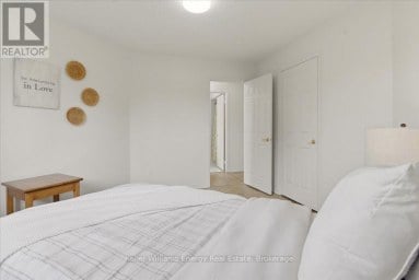 70 WILLOWBROOK DRIVE Whitby (Pringle Creek) Ontario photo 33