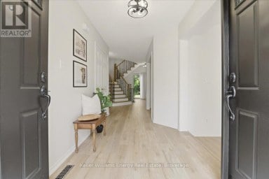 70 WILLOWBROOK DRIVE Whitby (Pringle Creek) Ontario photo 4