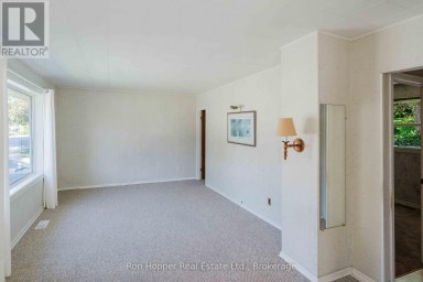 775 8TH AVENUE E Owen Sound Ontario photo 16