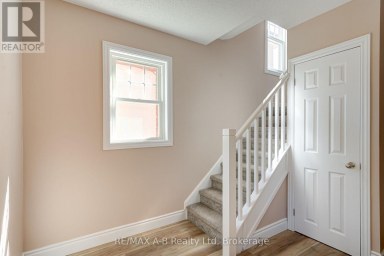 341 ONTARIO STREET Stratford Ontario photo 20