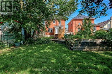 341 ONTARIO STREET Stratford Ontario photo 39