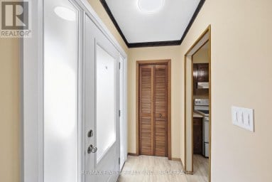 71 CARTWRIGHT STREET Kingston (Central City West) Ontario photo 2