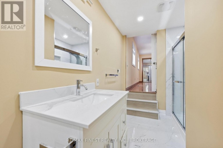 71 CARTWRIGHT STREET, Kingston (Central City West), Ontario, K7M1P6