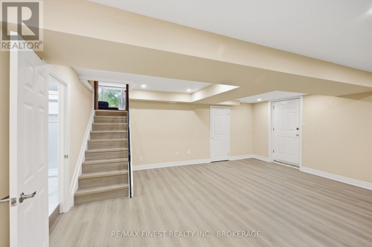 71 CARTWRIGHT STREET, Kingston (Central City West), Ontario, K7M1P6