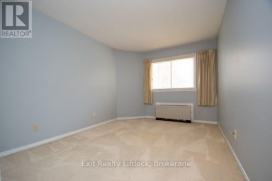 202 C - 1099 CLONSILLA AVENUE Peterborough (Otonabee Ward 1) Ontario photo 17