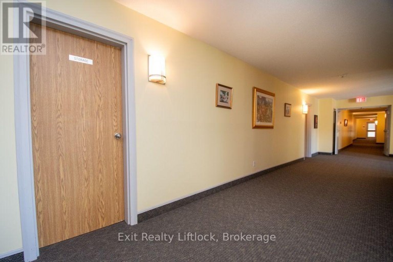 202 C - 1099 CLONSILLA AVENUE, Peterborough (Otonabee Ward 1), Ontario, K9J8L8