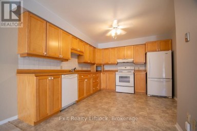 202 C - 1099 CLONSILLA AVENUE Peterborough (Otonabee Ward 1) Ontario photo 9