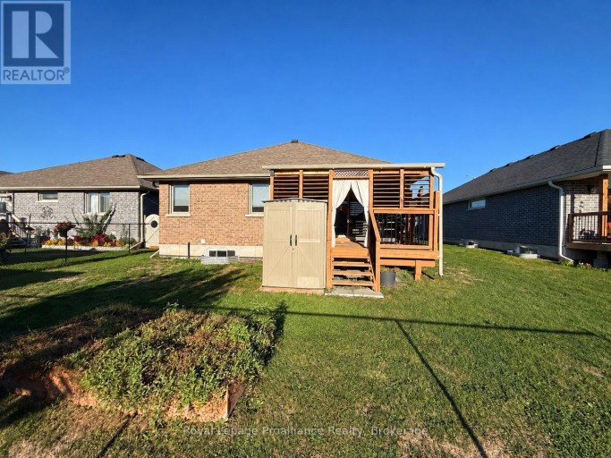 38 MERCEDES DRIVE, Belleville (Belleville Ward), Ontario, K8N0B7