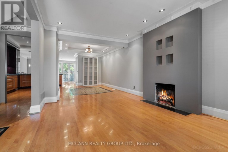 137 OLD ORCHARD GROVE, Toronto (Lawrence Park North), Ontario, M5M2E1