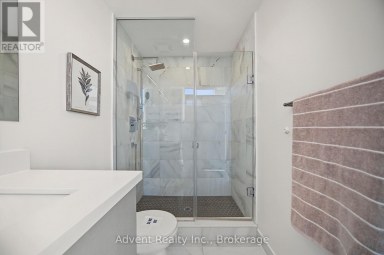 3 - 18 GREENBRIAR ROAD Toronto (Bayview Village) Ontario photo 36
