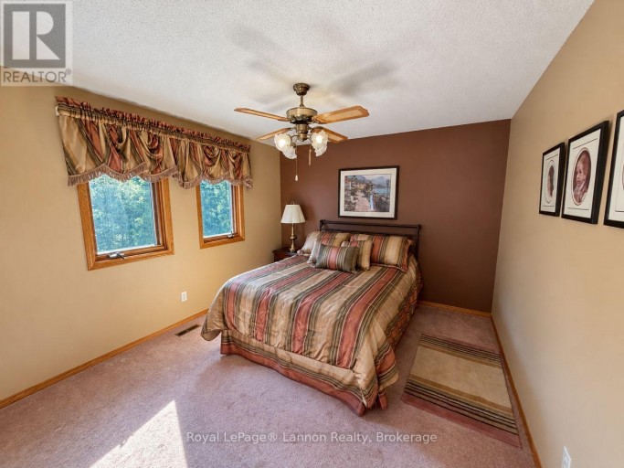 149 TIMBERLINE DRIVE, Thunder Bay (John Street South), Ontario, P7G1A4