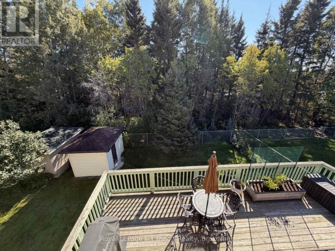 149 TIMBERLINE DRIVE, Thunder Bay (John Street South), Ontario, P7G1A4
