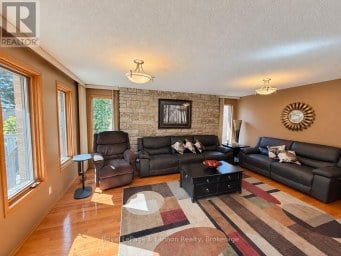 149 TIMBERLINE DRIVE Thunder Bay (John Street South) Ontario photo 4
