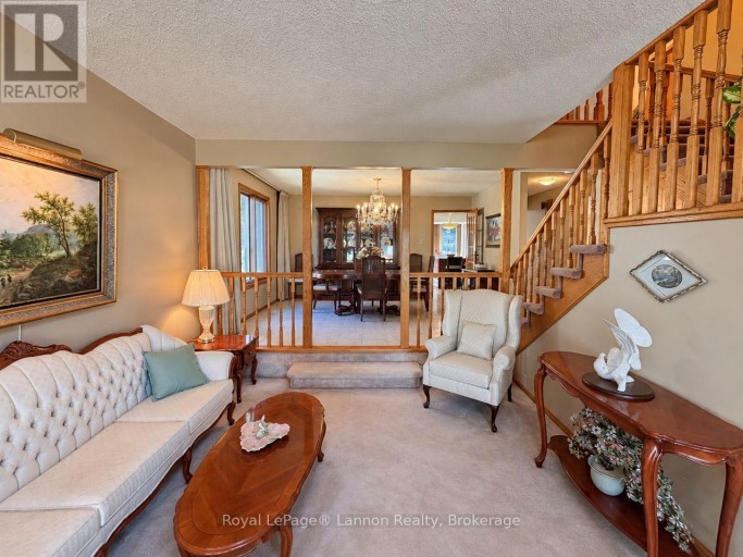 149 TIMBERLINE DRIVE, Thunder Bay (John Street South), Ontario, P7G1A4