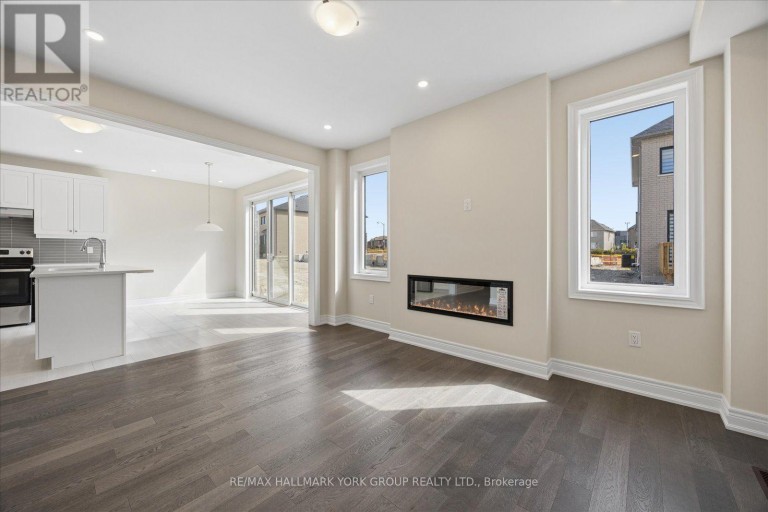 278 WALTER ENGLISH DRIVE, East Gwillimbury (Queensville), Ontario, L9N0Z4