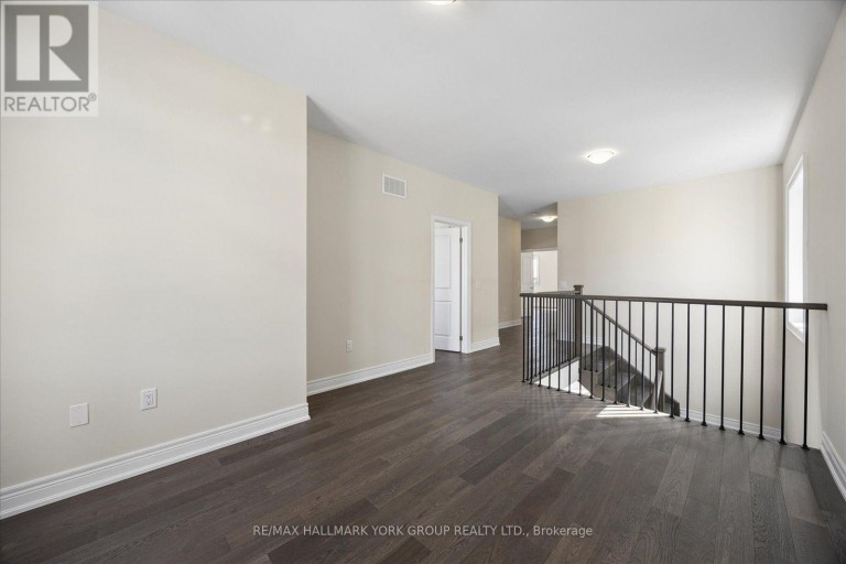 278 WALTER ENGLISH DRIVE, East Gwillimbury (Queensville), Ontario, L9N0Z4