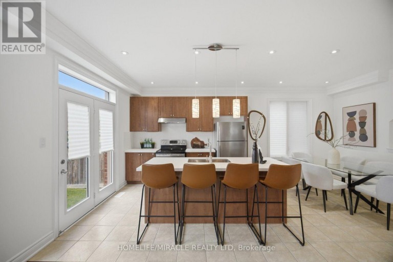 28 KINCARDINE STREET, Vaughan (Kleinburg), Ontario, L4H4H7