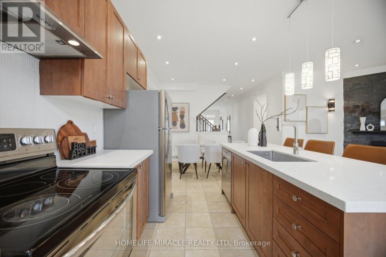 28 KINCARDINE STREET, Vaughan (Kleinburg), Ontario, L4H4H7