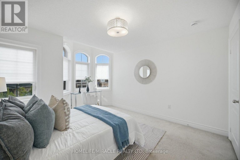 28 KINCARDINE STREET, Vaughan (Kleinburg), Ontario, L4H4H7