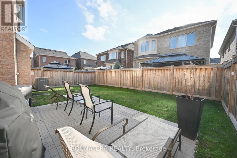 3136 ERNEST APPELBE BOULEVARD, Oakville (GO Glenorchy), Ontario, L6H6M5