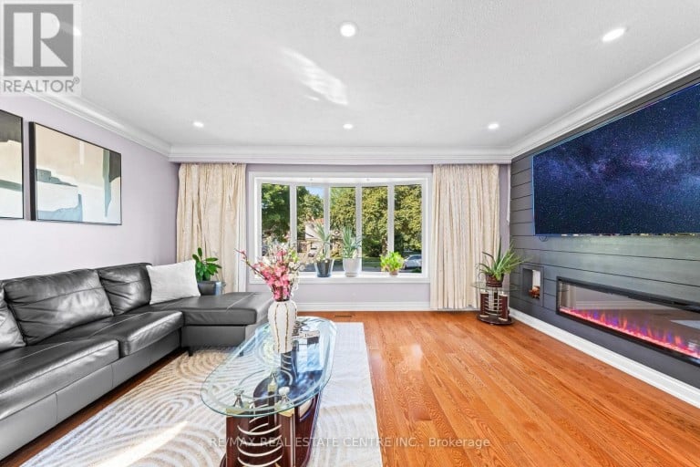 27 JEFFERSON ROAD, Brampton (Northgate), Ontario, L6S2G6
