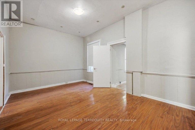1 - 164 MAIN STREET N, Brampton (Brampton North), Ontario, L6V1N9