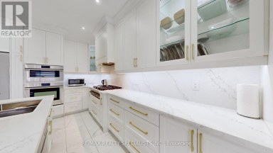 13 LEDGEROCK ROAD Brampton (Bram East) Ontario photo 10