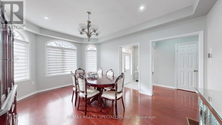 13 LEDGEROCK ROAD, Brampton (Bram East), Ontario, L6P2L8