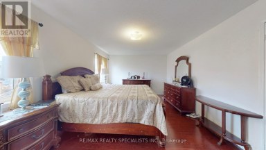 13 LEDGEROCK ROAD Brampton (Bram East) Ontario photo 23