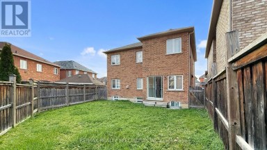 13 LEDGEROCK ROAD Brampton (Bram East) Ontario photo 39