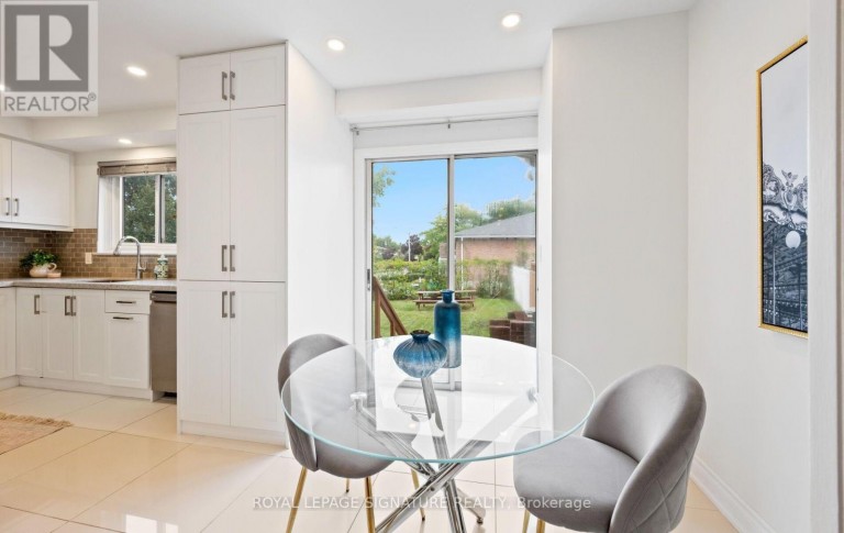 783 DODSWORTH CRESCENT, Mississauga (Applewood), Ontario, L4Y2H8