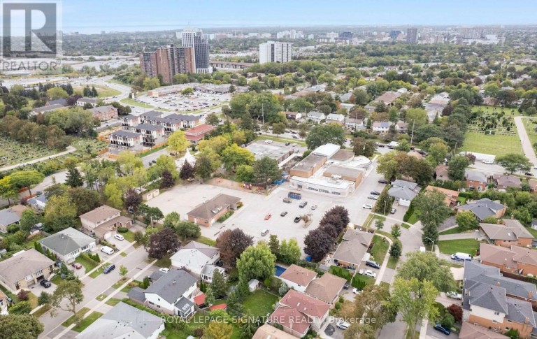 783 DODSWORTH CRESCENT, Mississauga (Applewood), Ontario, L4Y2H8