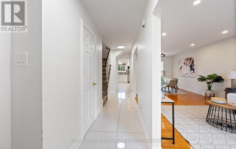 783 DODSWORTH CRESCENT, Mississauga (Applewood), Ontario, L4Y2H8