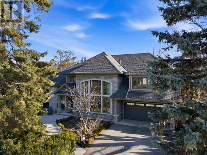 1601 VENETIA DRIVE, Oakville (SW Southwest), Ontario, L6L1K8