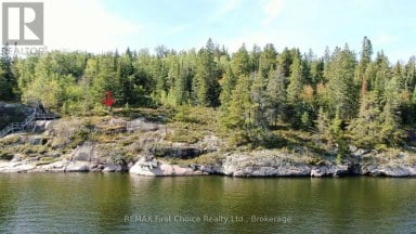 145 LITTLE SAND LAKE Kenora Remote Area (Minaki-Winnepeg River) Ontario photo 3