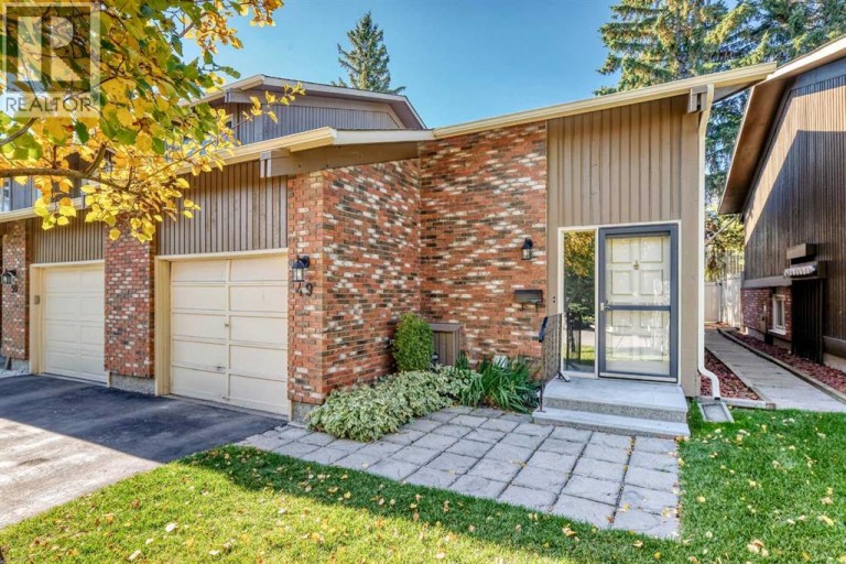 49, 10001 Brookpark Boulevard SW, Calgary, Alberta, T2W3E3