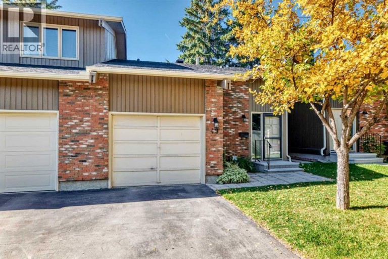49, 10001 Brookpark Boulevard SW, Calgary, Alberta, T2W3E3