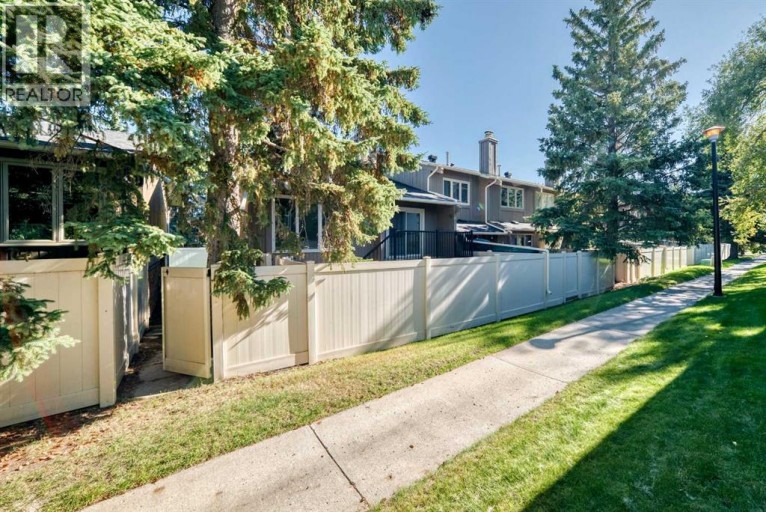 49, 10001 Brookpark Boulevard SW, Calgary, Alberta, T2W3E3
